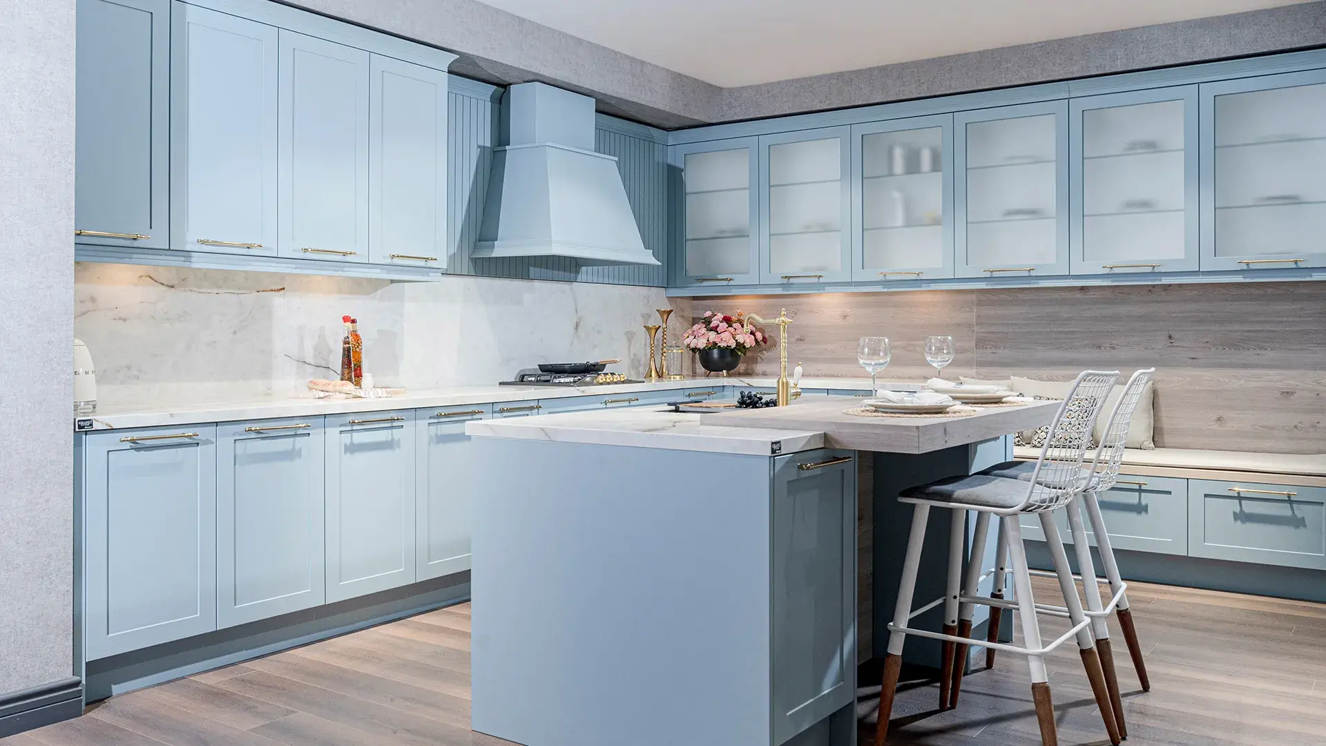 kitchen-cabinet