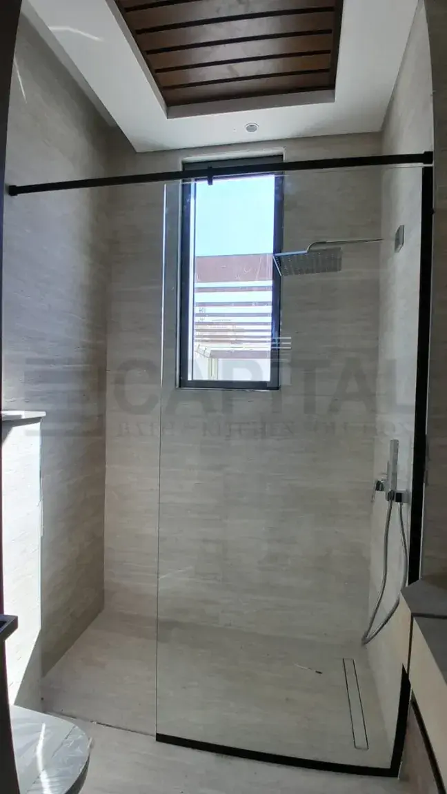 Fixed Glass